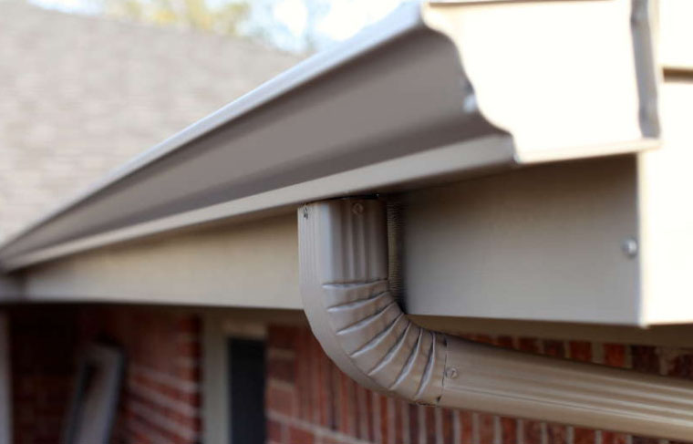 Seamless gutter repair and replacement in Colleyville Texas 76034 Dallas Fort Worth